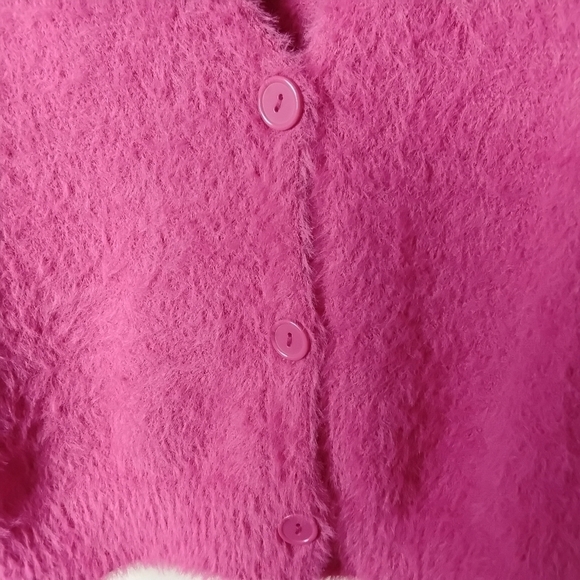 Almost Famous Women's Pink V-Neck Botton Fuzzy Long Sleeve Cardigan Sweater XL - Picture 4 of 7